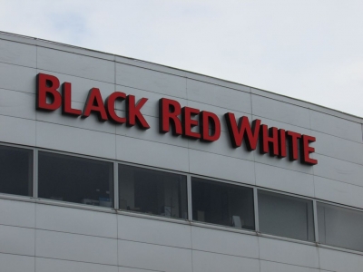 Black Red White Warszawa Jupiter Centrum